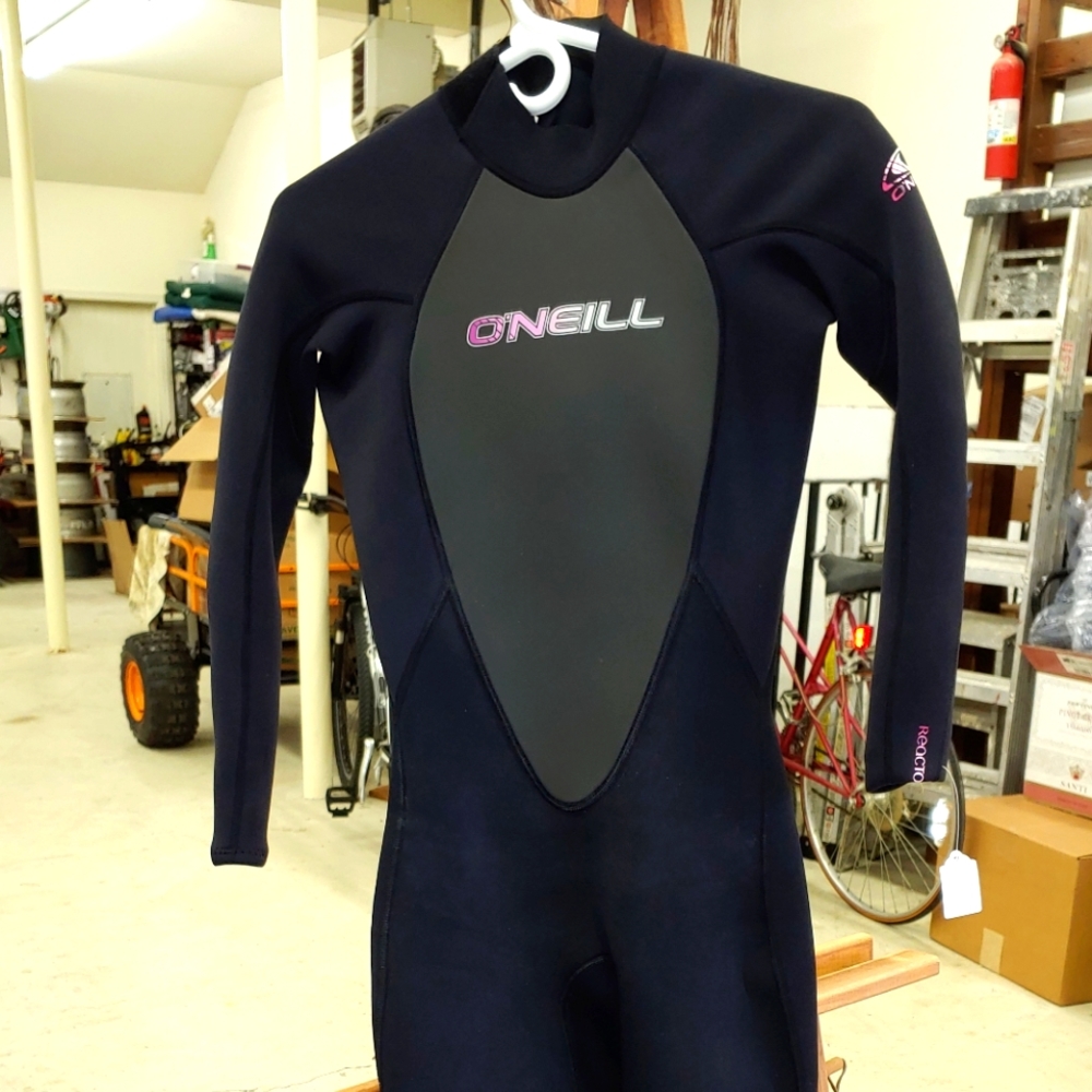 Wet suit